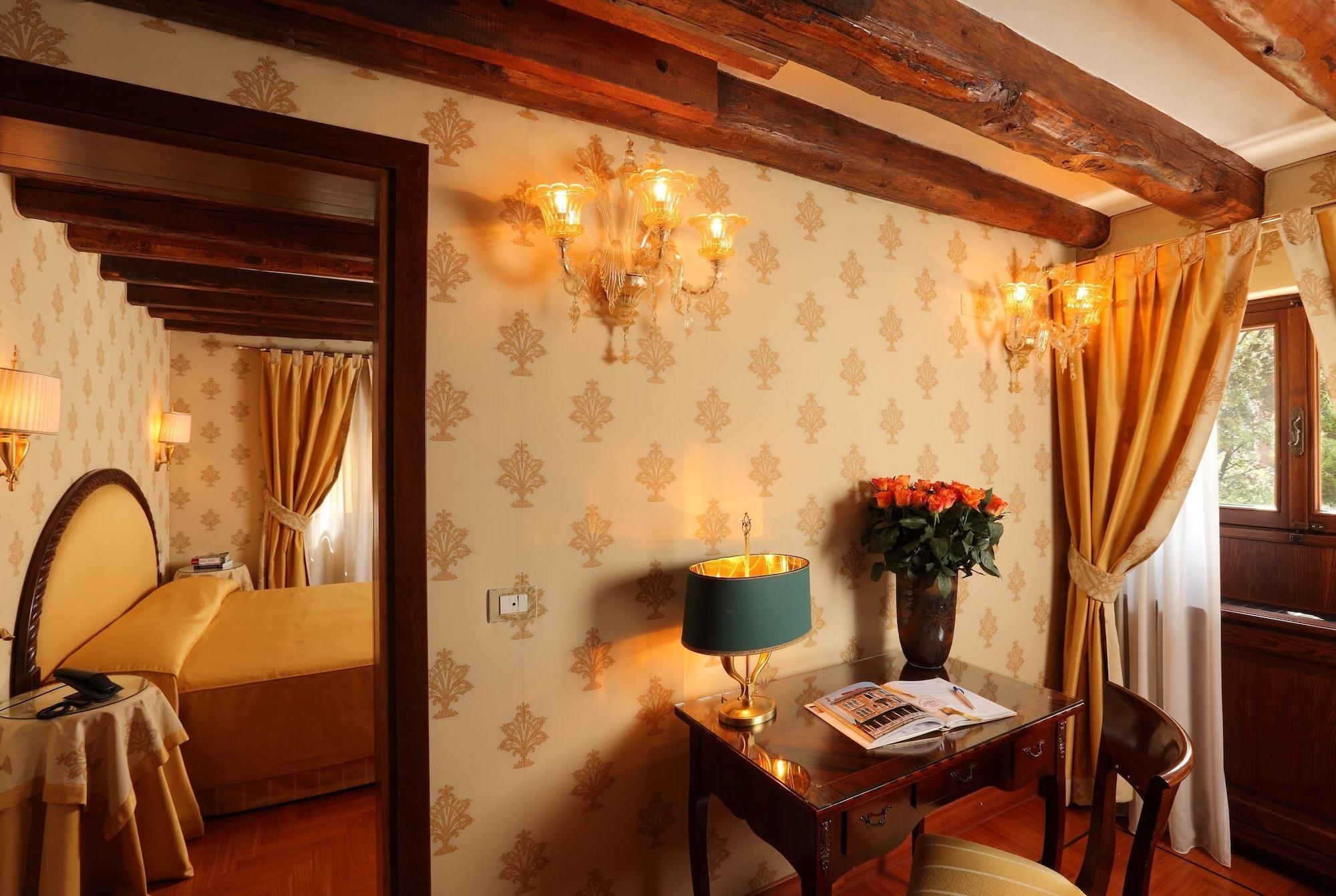 Hotel Palazzo Stern Венеция Экстерьер фото