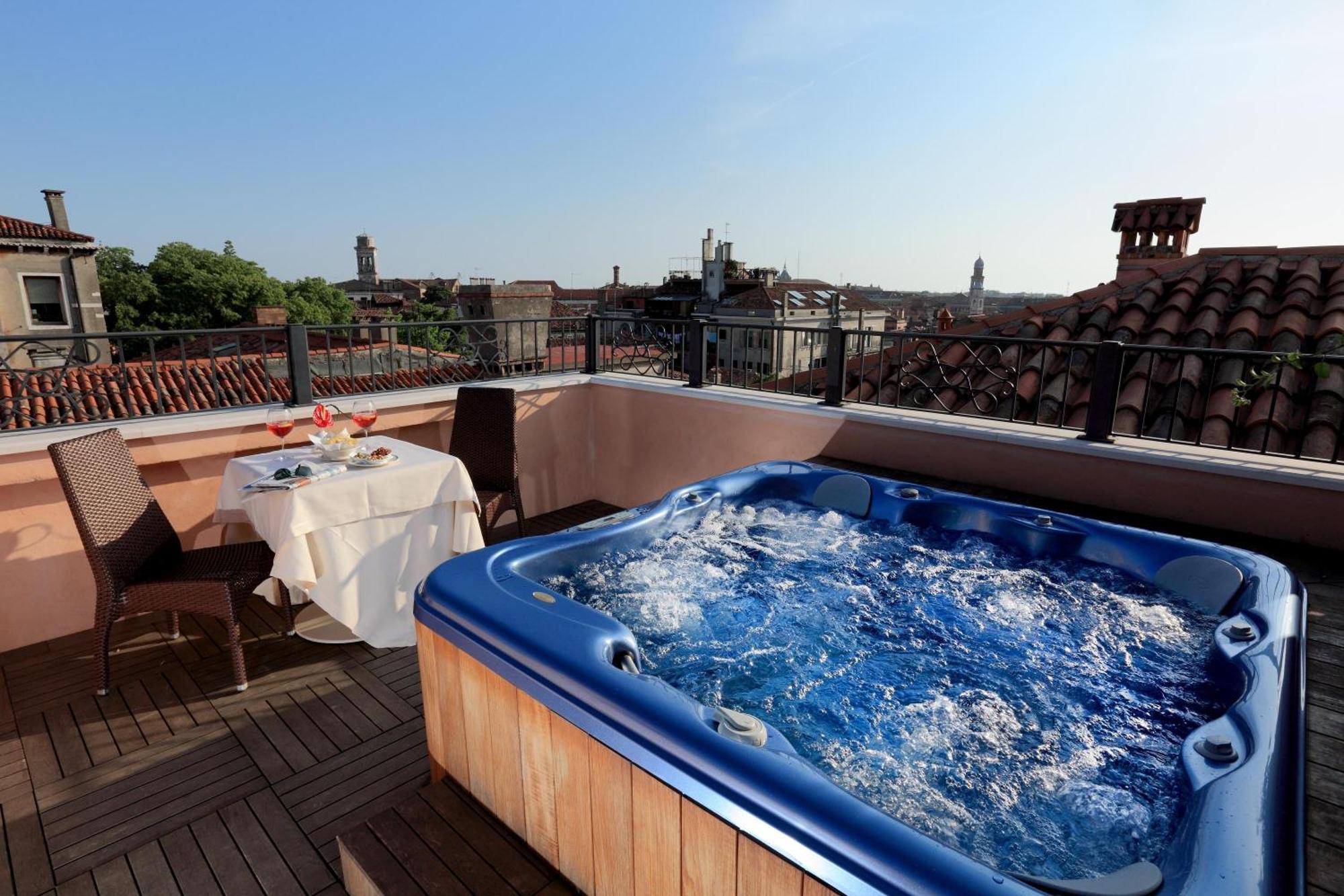 Hotel Palazzo Stern Венеция Удобства фото